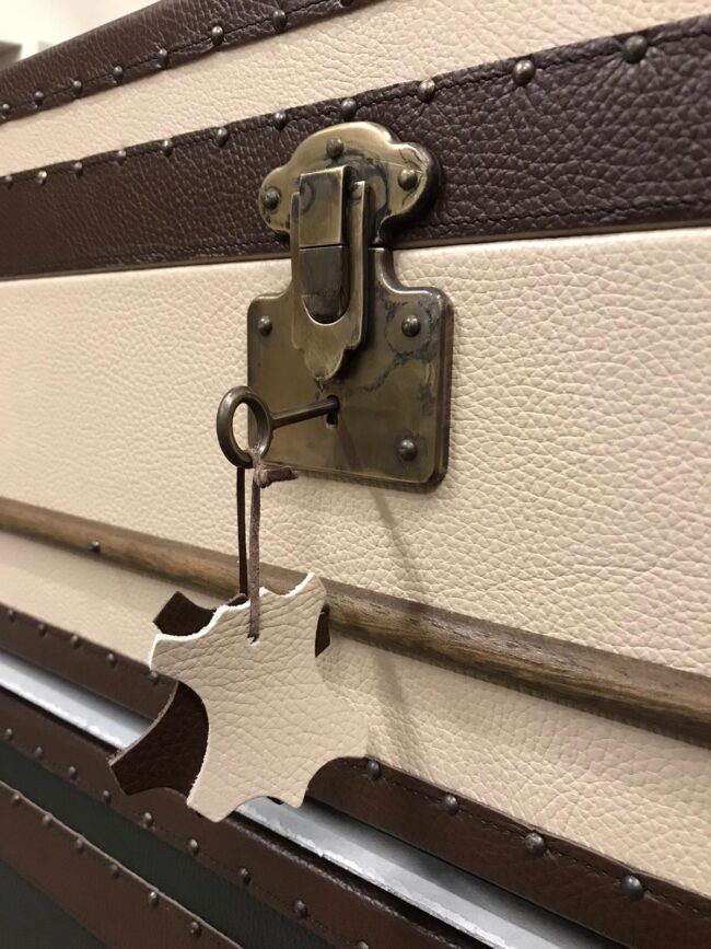 emilio scolari made in italy pelle e cuoio bauli su misura artigianato brianza